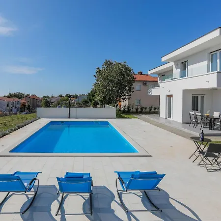 Nyaraló Holiday Tonka By Interhome *