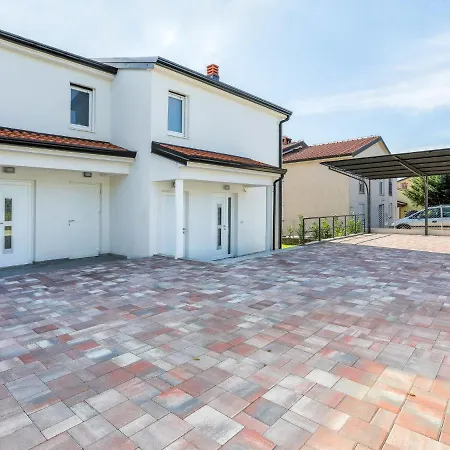 בית נופש Holiday Tonka By Interhome Nova Vas (Porec)